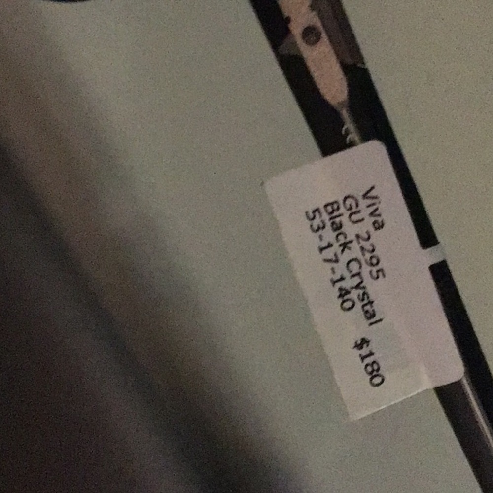 Guess eyeglass frames - Picture 2 of 6